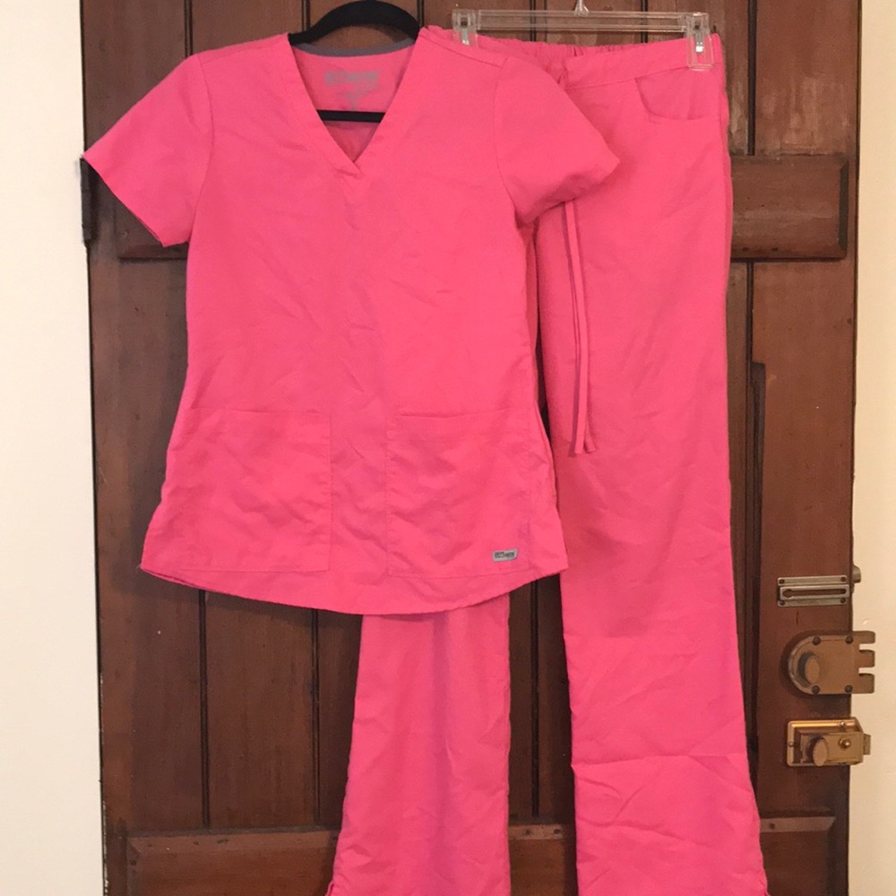 Pink Grey’s Anatomy XS & XST Scrub Set